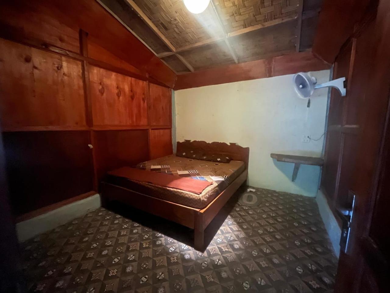 Pongo Guest House & Jungle Trekking Bukit Lawang Exteriör bild